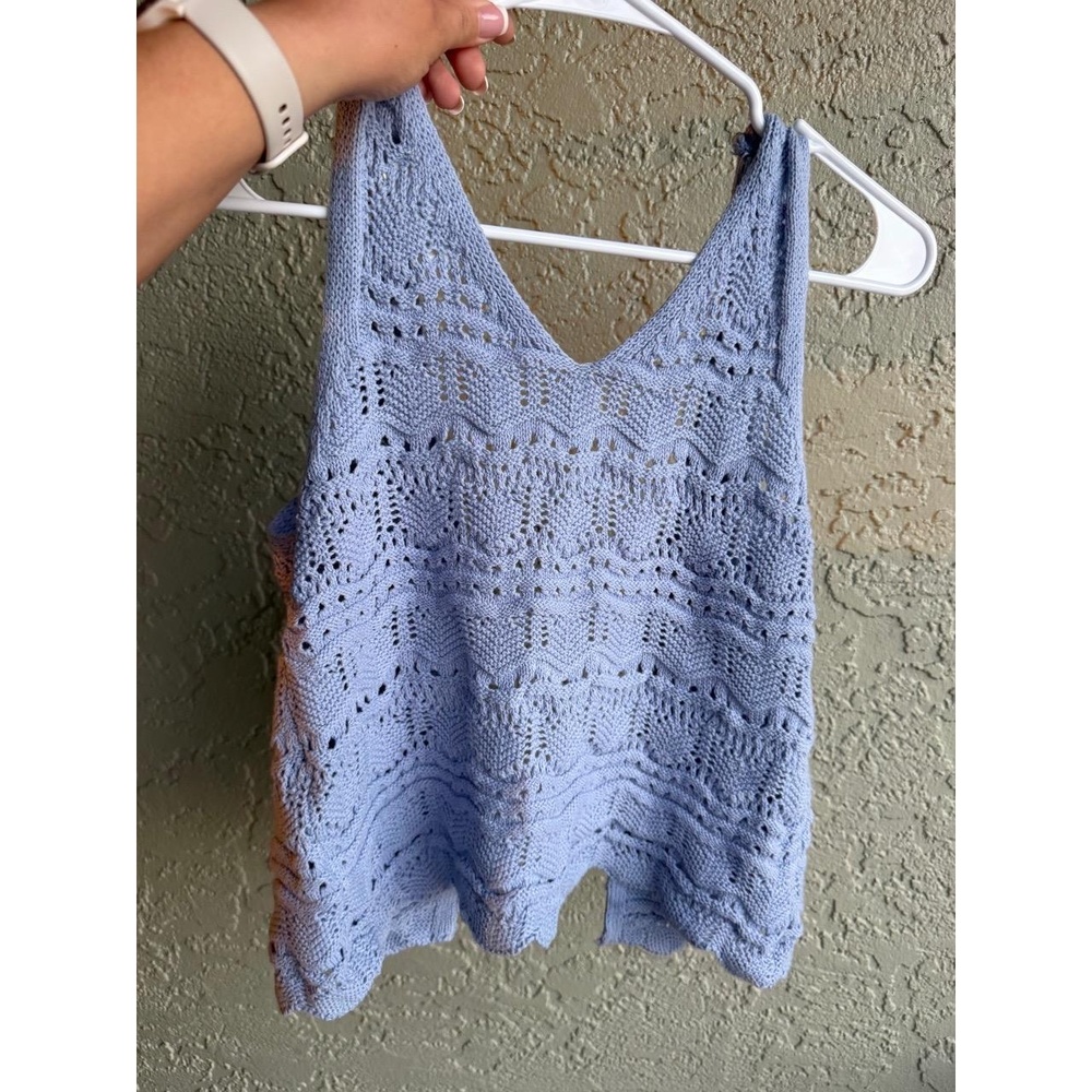Jessica Simpson Tank Top Womens Size S Light Blue V-Neck Open Knit‎ Scallop Hem - Picture 2 of 3